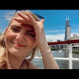 Meet your Posher, Marie